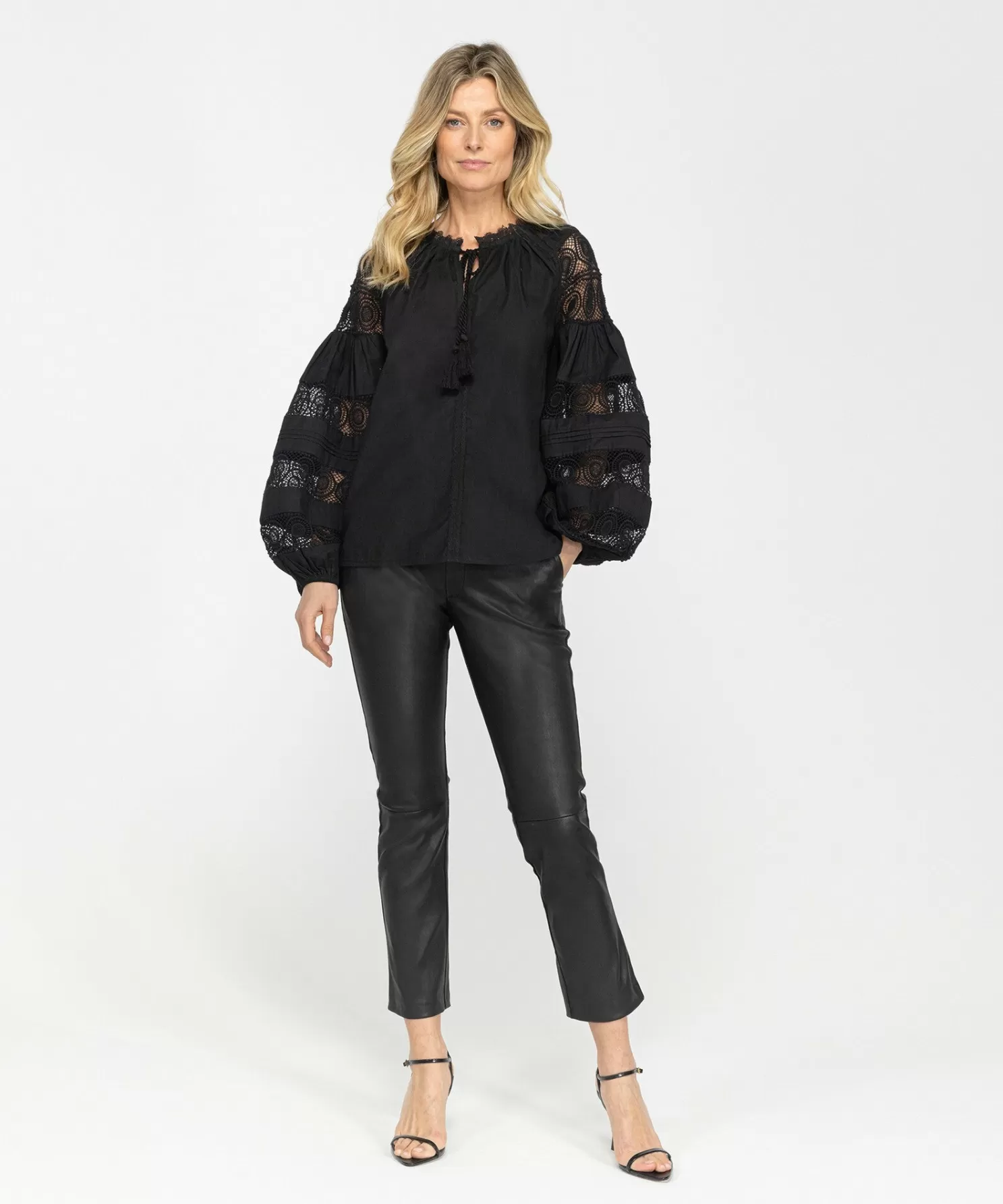 IBANA Non Leather-Tasmia Black