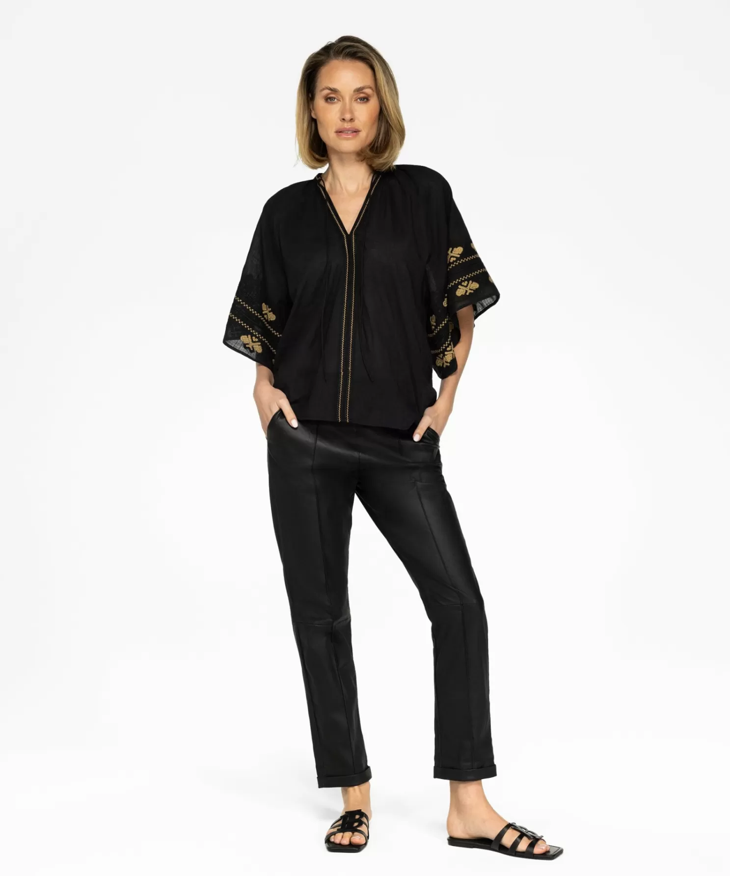 IBANA Spring/Summer '24-Topia Black